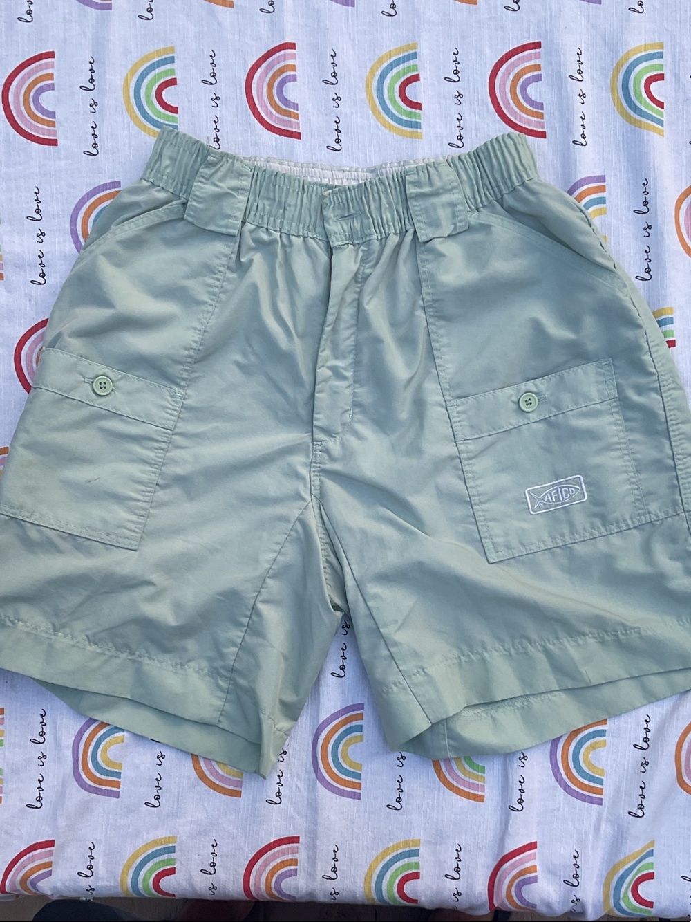 AFTCO Men's Lightweight Cargo Shorts in Sage Green